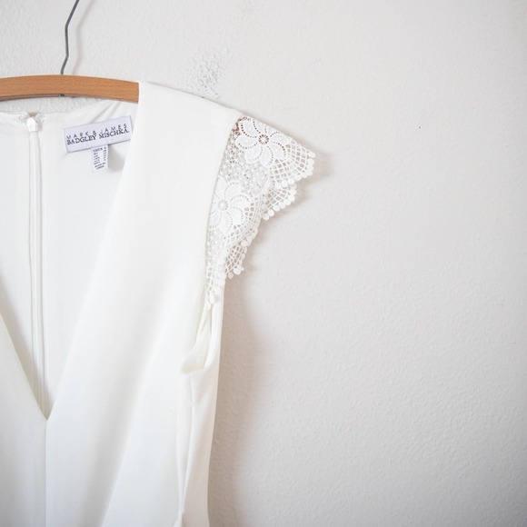 MARK AND JAMES BADGLEY MISCHKA Reo Lace Cap Sleeve Jumpsuit In Ivory - Picture 4 of 7